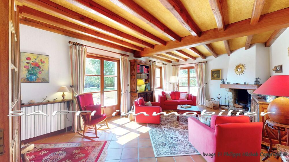 Maison de 183 m2 - 4 chambres - sous-so tatal - 1790m2 de terrain autour.
