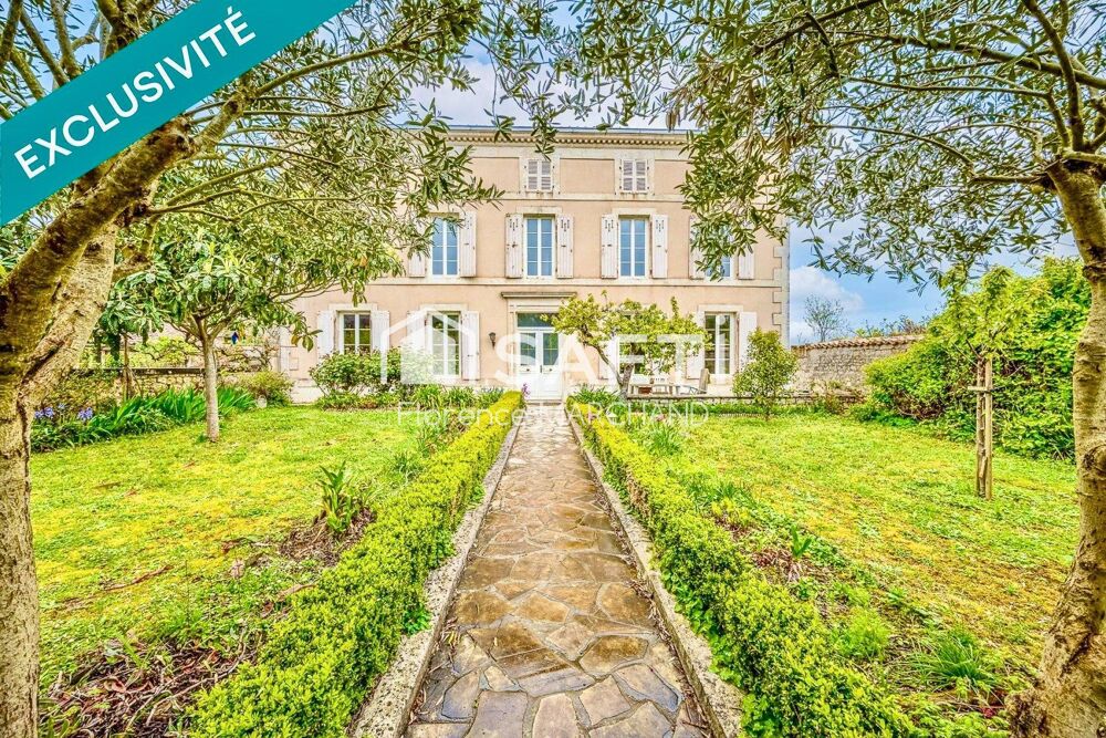 Maison 8 pièces 220 m² · à Niort · 220 m² · 685 980 €