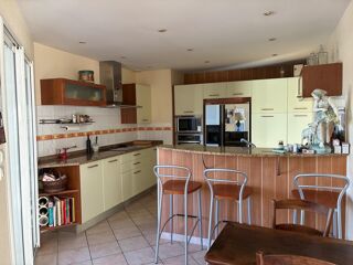  Maison � vendre 7 pi�ces 175 m�