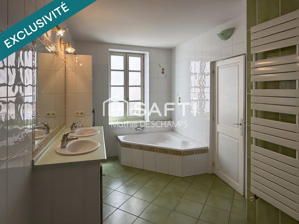 198 m², garage et terrasse en centre-ville