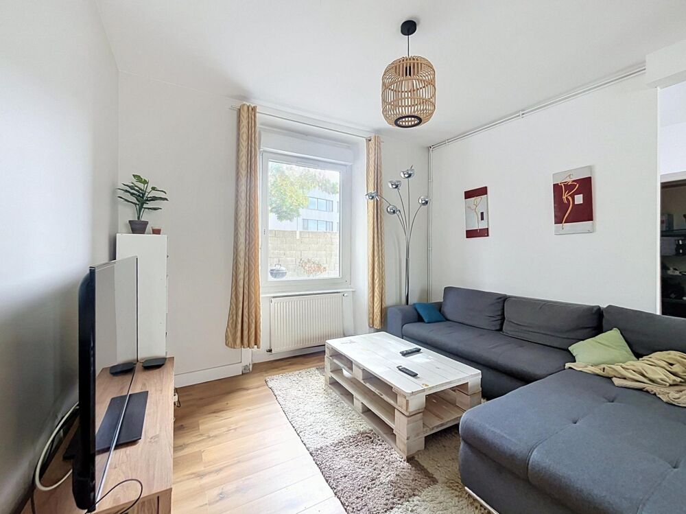 Maison 6 chambres  Idéale investissement ou vie de famille  secteur Guingamp