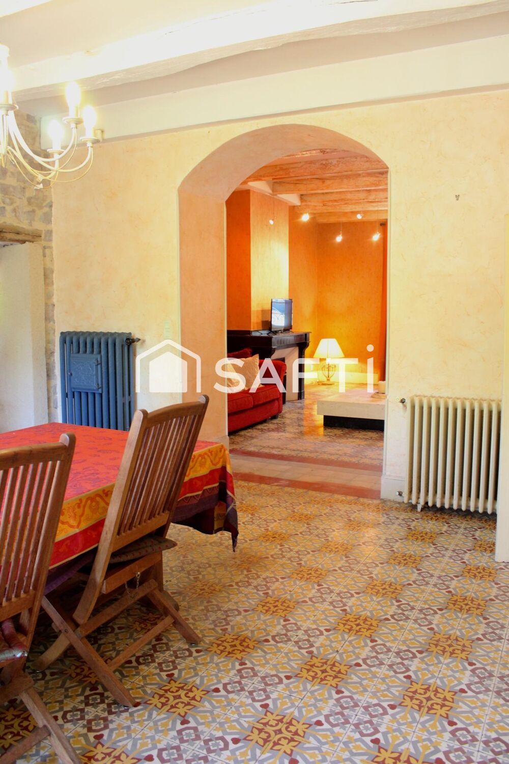 Vente Maison Magnifique maison en pierres blanches Les cabannes
