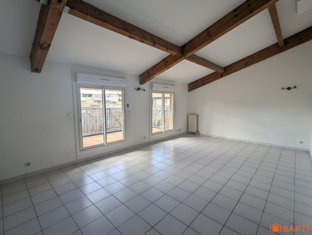 Appartement 5 pièces  101 m²  Dernier étage avec terrasses  Vue Tour Magne