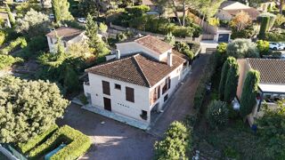  Maison  vendre 5 pices 207 m