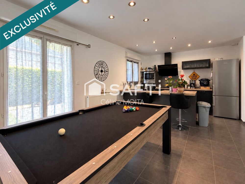Vente Maison Plain-pied récent 4 chambres avec piscine Cessieu