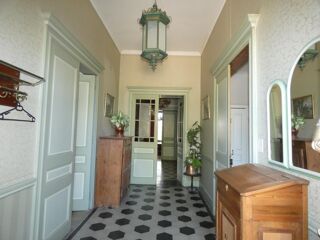 Maison à vendre 15 + pièces 547 m²