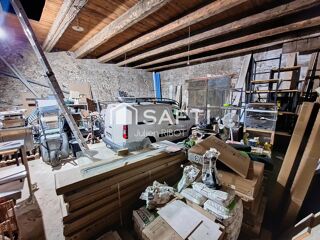  Parking / Garage  vendre 194 m