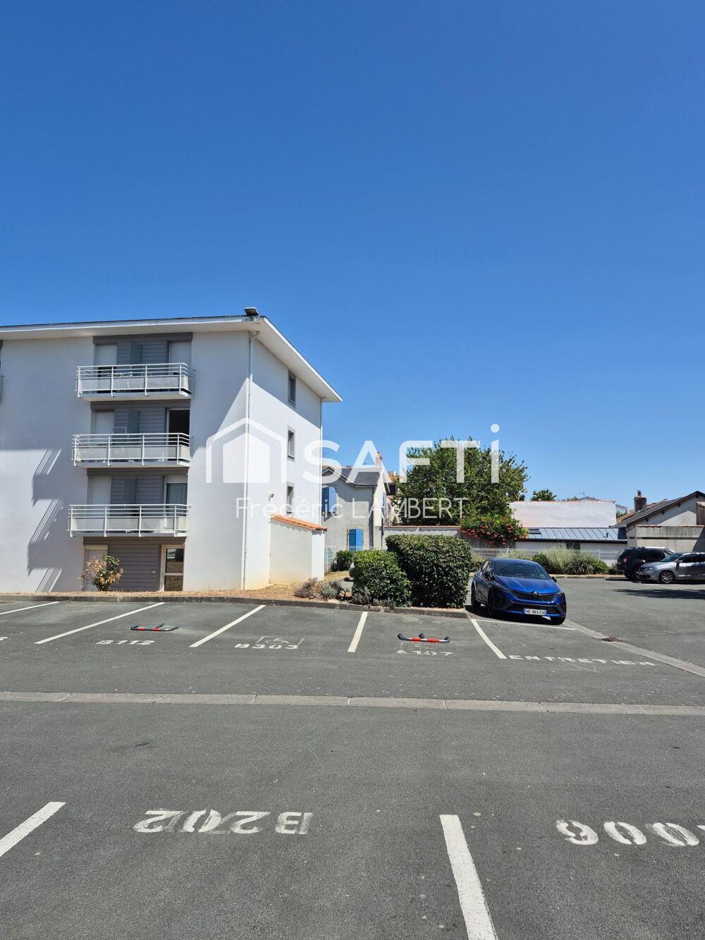 Vente Appartement LA ROCHELLE - Gare / Centre - T2 avec 2 balcons et ascenseur La rochelle