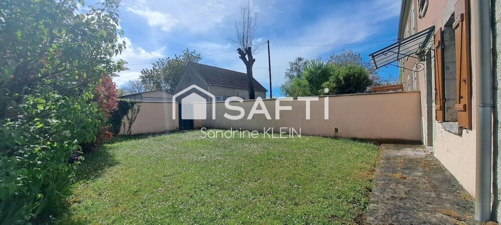 Vente Maison Maison en pierre, 85 m², 4 pièces avec jardin et garages Griselles