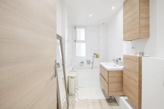  Appartement à vendre 5 pièces 106 m²