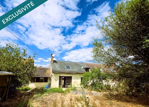   Dans un petit hmaeau : Maison de campagne avec dépendances, à rénover entièrement ! Maison - 5 pièce(s) - 96 m²