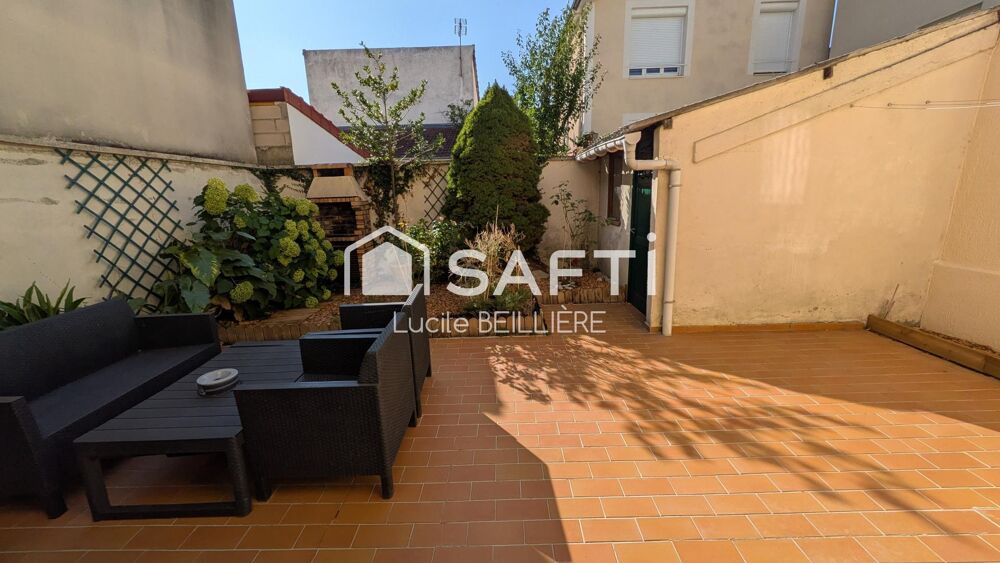 Vente Maison A Drancy 93700 – Maison de 115 m², 5 pièces, 4 chambres, un séjour donnant sur un balcon, un terrain de 127 m² Drancy