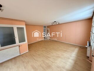 Vente Immeuble IMMEUBLE CENTRE VILLE A NIORT 150 m2 A RENOVER Niort
