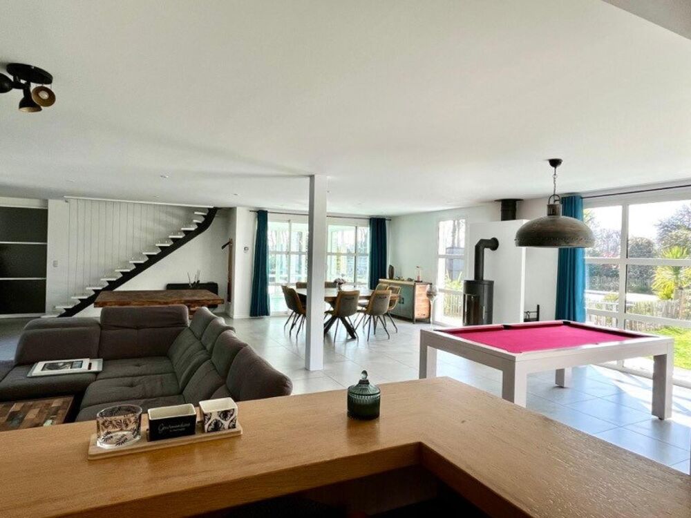 Rare à la vente! Belle propriété à 500m de la mer