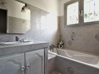  Appartement � vendre 4 pi�ces 92 m�