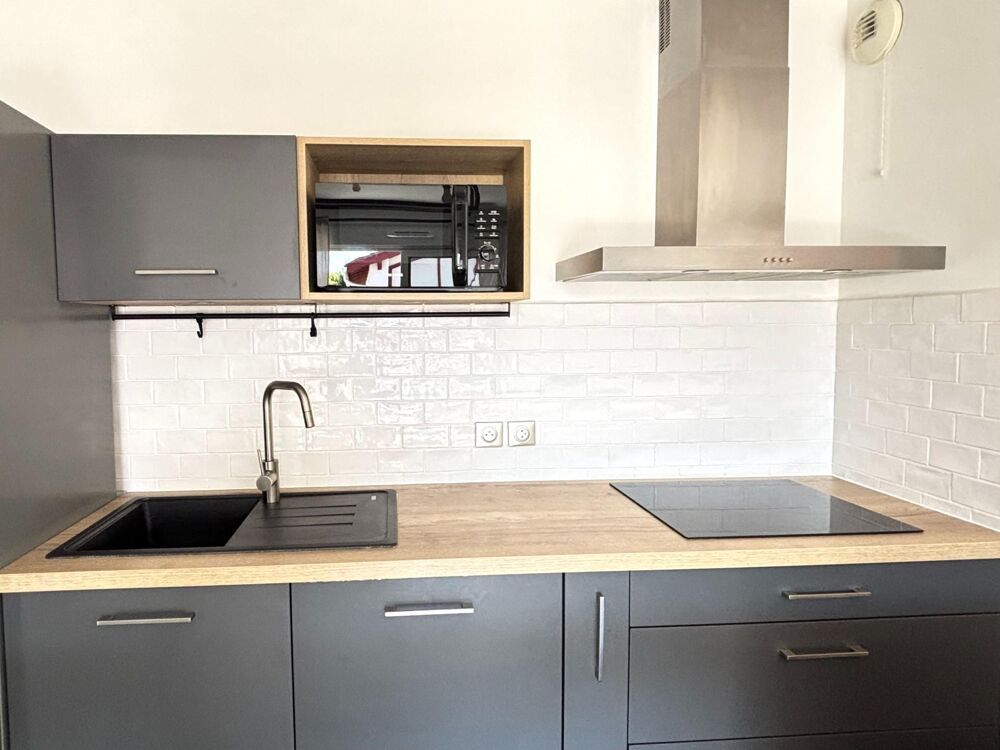 Très beau T3 en duplex et balcon+ 1 parking sous sol + 1 parking aérien