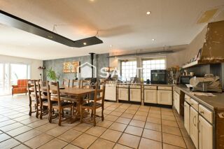 Maison à vendre 7 pièces 245 m²