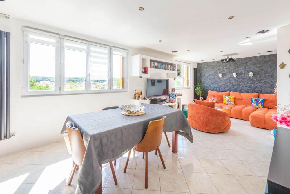 Vente Appartement 4 chambres, un cadre de vie idéal aux Clayes ! Les clayes-sous-bois