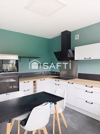  Maison � vendre 9 pi�ces 220 m�