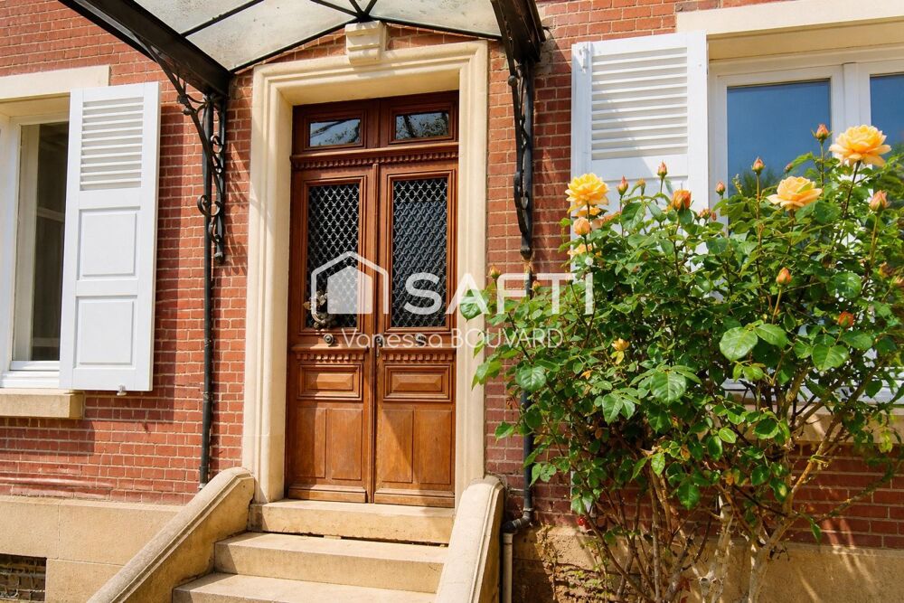 Maison de caractère 4 chambres et + avec jardin et garage