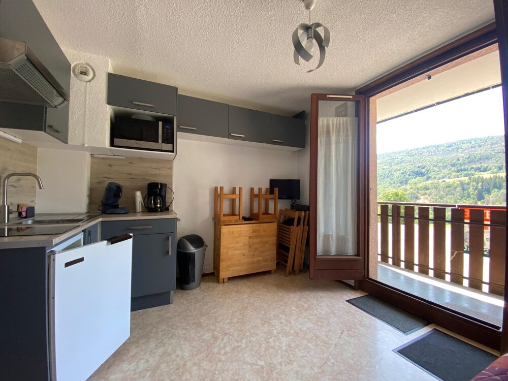 Appartement studio à LELEX proche pistes