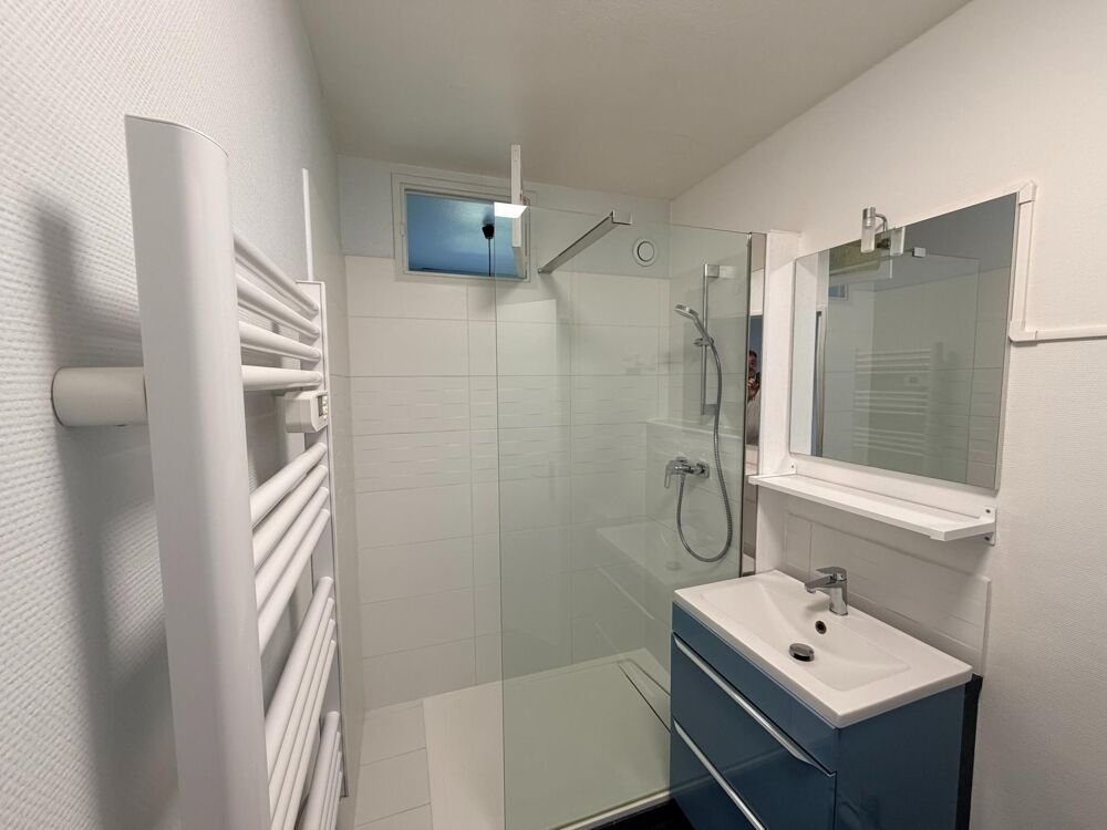 Vente Appartement Estanove, studio avec terrasse, parking et cave Montpellier