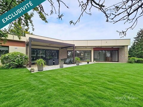   Maison plain-pied - parc arboré à l'abri des regards Maison - 8 pièce(s) - 251 m²
