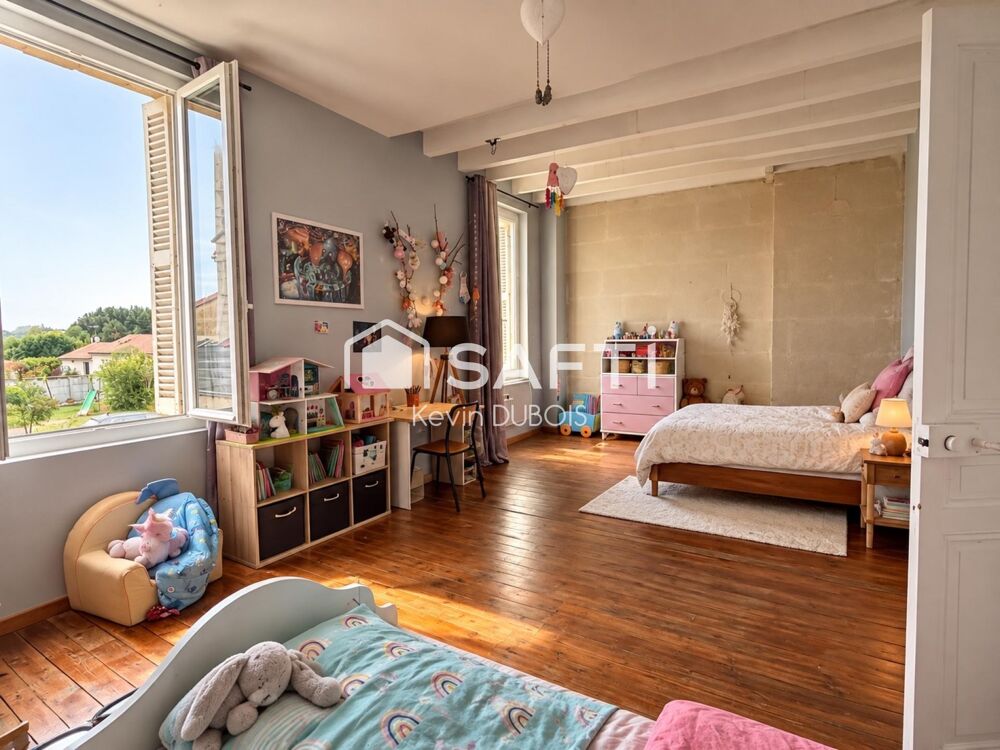 Vente Maison Maison de caractère avec beau potentiel – Saint-Genest-d'Ambière (86) Saint-genest-d'ambiere