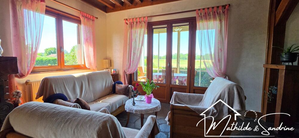Vente Maison Maison avec vue, grand terrain et beau potentiel Saint-remy-de-chargnat