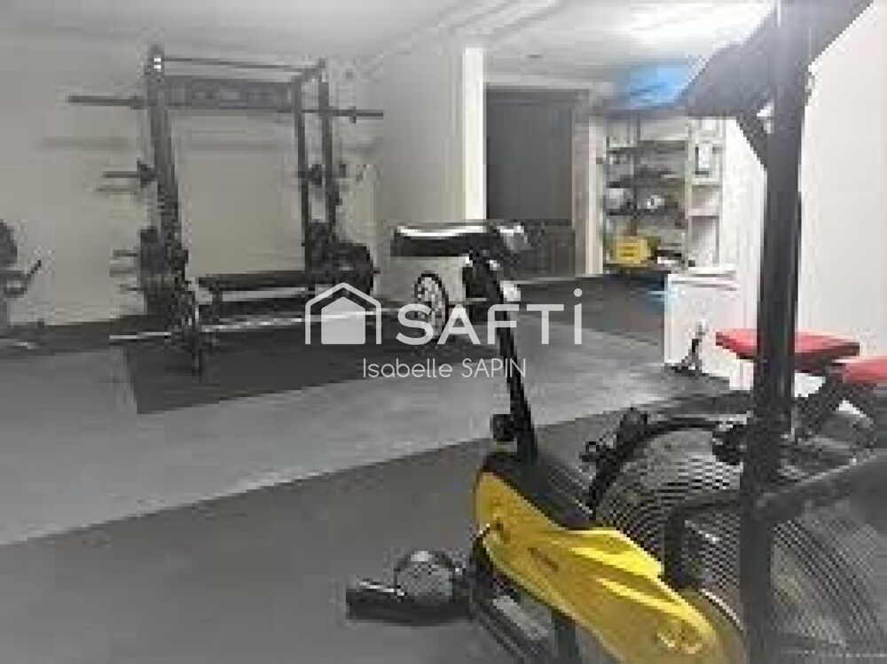 � vendre  Maison Neuville-de-Poitou (86170)