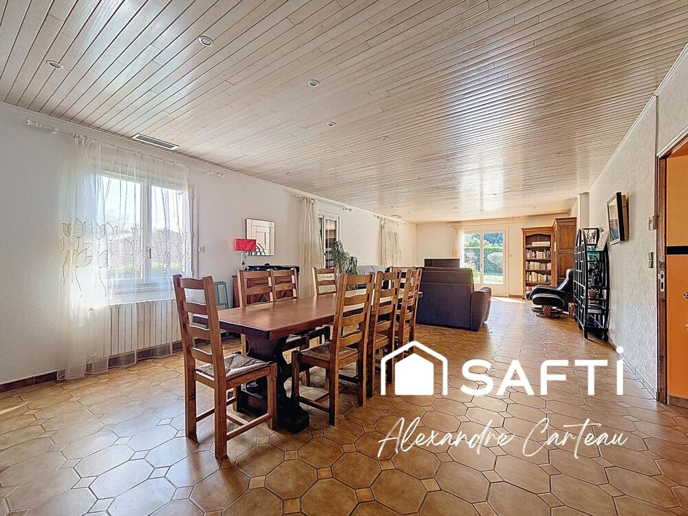 Maison 145 m², piscine, grand garage, 1500 m² de terrain