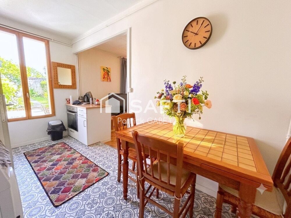 Appartement T2 meublé  Dijon Centre-ville  1er et dernier étage au calme