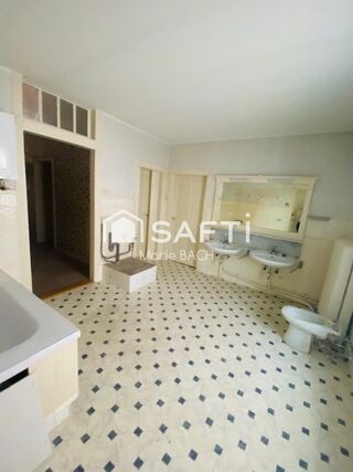  Immeuble � vendre 947 m�