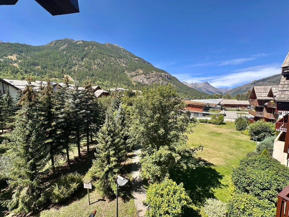 Vente Appartement Duplex rénové, terrasse, vue pistes de ski La salle-les-alpes