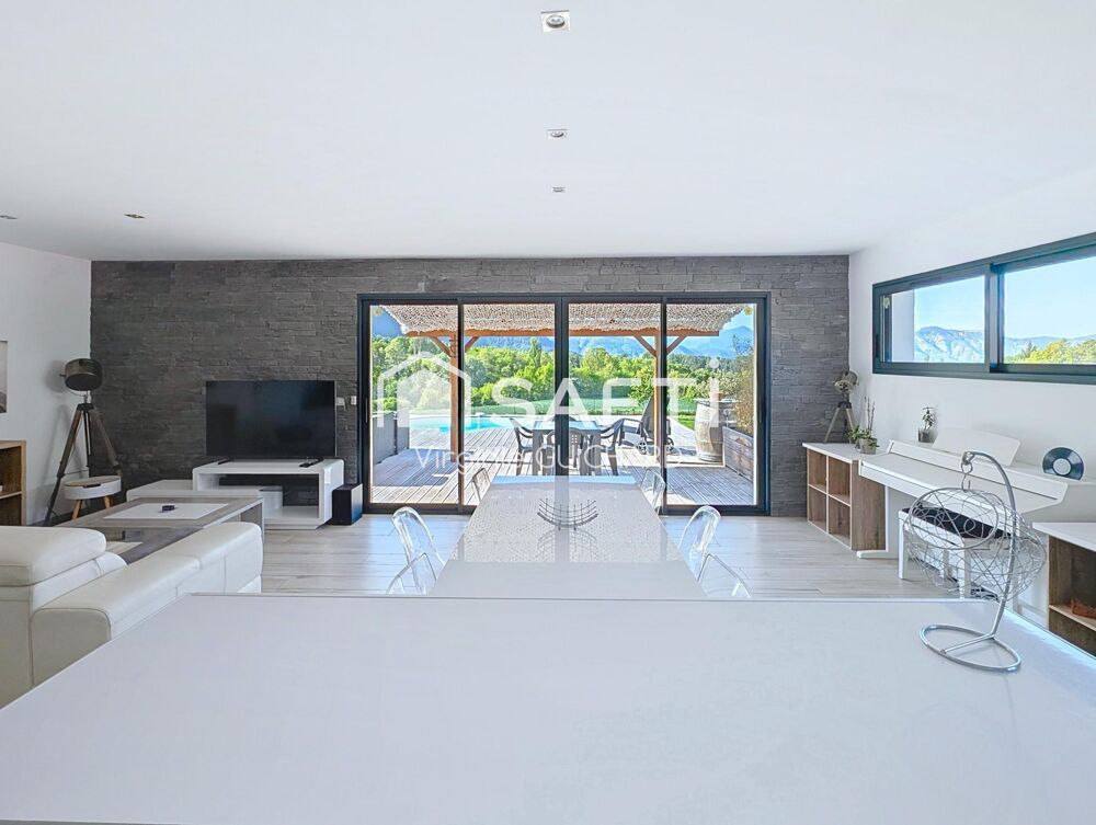 Maison 86 m² sur terrain de 1833m² LE BRUSQUET 04