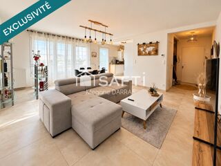Vente Appartement Appartement REIMS type 4 avec garage et extérieurs Reims