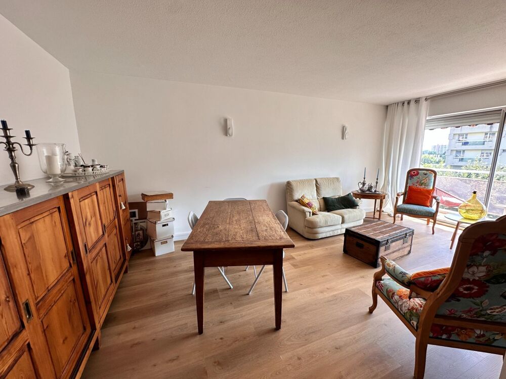 Vente Appartement BORDEAUX CAUDERAN Eglise :T3 rénové, 2 ch, garage, cave, balcon Bordeaux