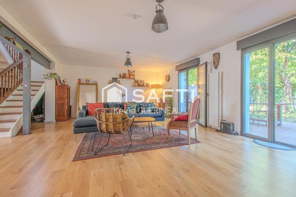 Vente Maison Maison familiale 4 chambres avec jardin et garage à Bacalan Bordeaux