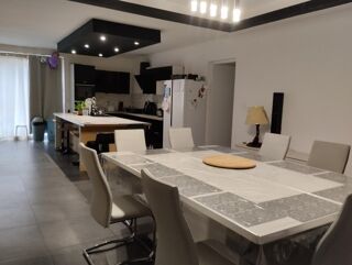  Maison � vendre 10 pi�ces 450 m�