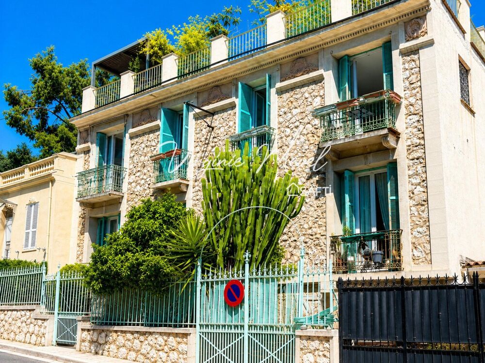 Vente Appartement NICE OUEST BAS FABRON,  Un véritable esprit maison à deux pas de la Promenade des Anglais Nice