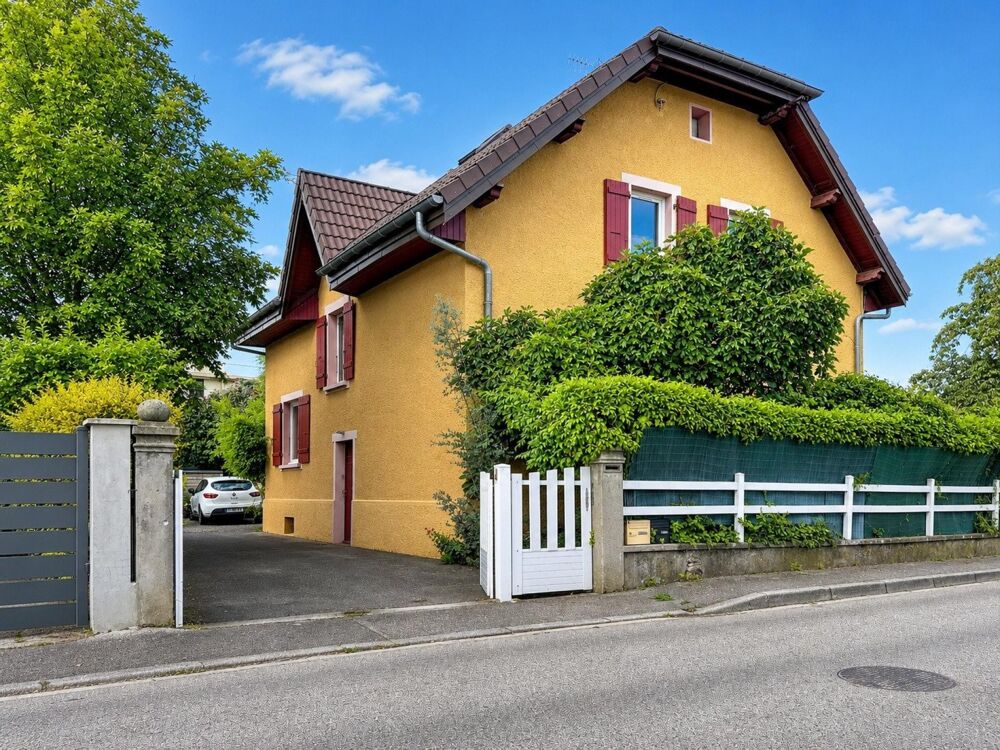 Vente Maison Appartement duplex avec jardin privatif Ville-la-grand