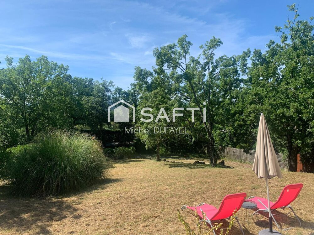  vendre  Maison Bagnols-en-Fort (83600)