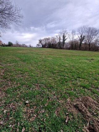  Terrain � vendre 30085 m�