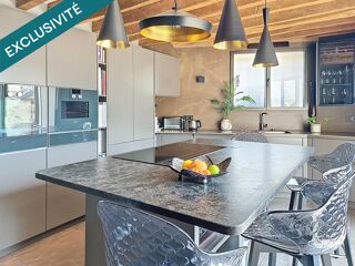  Maison à vendre 7 pièces 294 m²