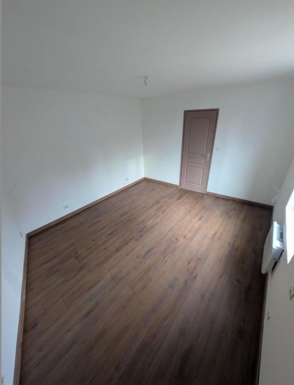 Vente Maison Maison de plain-pied 70 m² avec terrain Saint-quentin