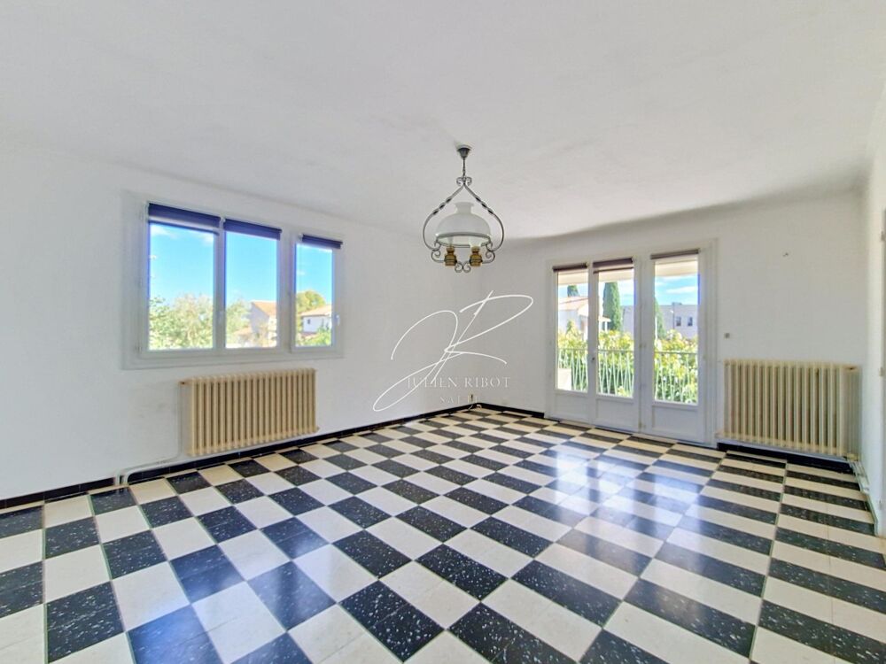 Vente Appartement Appartement T6 5 chambres 121 m² terrasse et jardin Sauvian