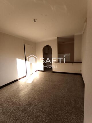  Immeuble � vendre 640 m�