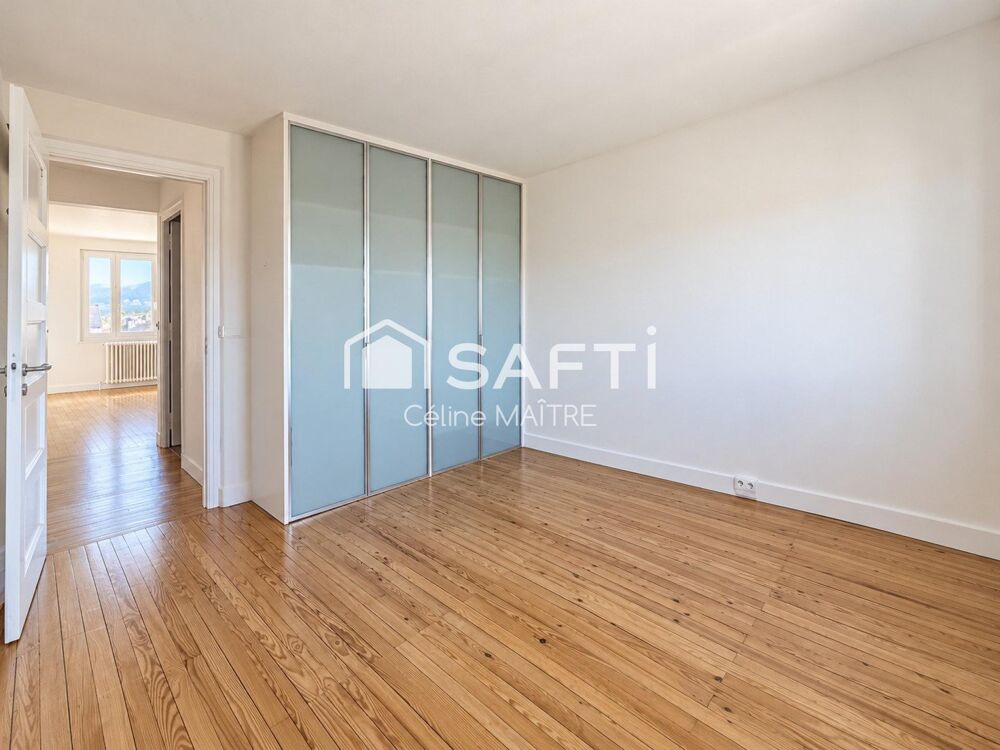 à vendre  Appartement Annecy (74000)
