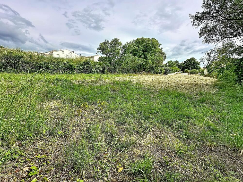 Vente Terrain Un superbe terrain plat avec vue dominante, dans un environnement privilégié à seulement 20 minutes de Béziers. Autignac