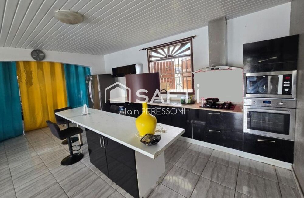 Vente Maison Villa Piscine T5+ de 2009 - 121m2 Matoury